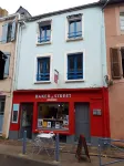 Breton apartment at the foot of the port