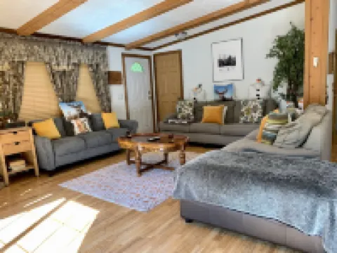 Log Cabin Near Hunter Mountain