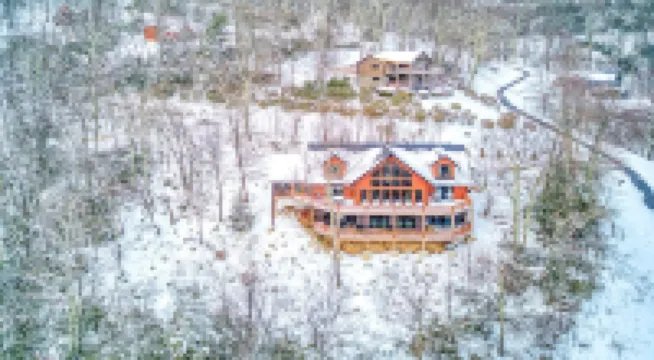 Serenity Mountain Retreat