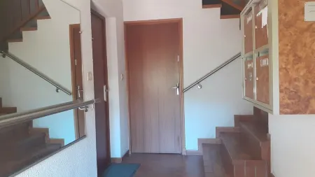 Appartement RDC De63 m² , 4 Pers à 2 pas des Commerces et Parcs de Loisir Отели в г. Гап