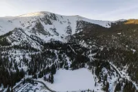 A-Frame Cabin - Mountain Views, Deck, Pet Friendly
