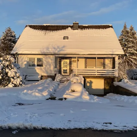 Beautiful Eifel vacation home with garden and barbecue area