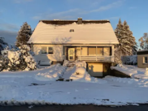 Beautiful Eifel vacation home with garden and barbecue area