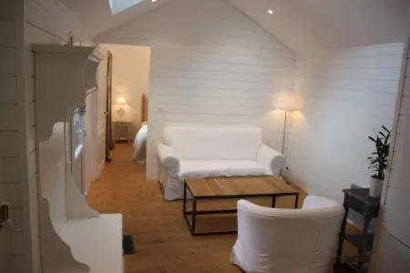 Charming house with garden near the beaches Отели рядом с достопримечательностью «Fun Park Crozon»