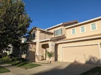 Beautiful Big House, Great LOCATION & Neighborhood