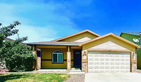 Beautiful house in quiet neighborhood