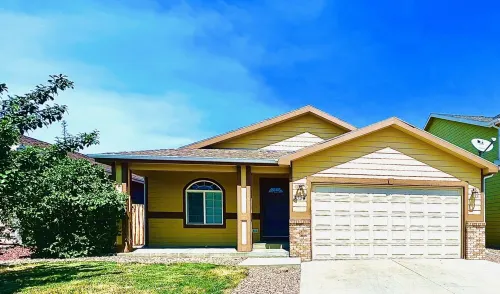 Beautiful house in quiet neighborhood