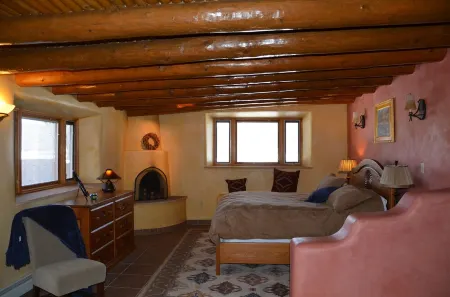 Remodeled 150 Year old Adobe, In historic New Mexico Village