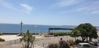 Très Bel Appartement Balcon vue mer en Centre de Concarneau