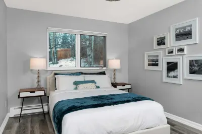 New remodeled unit next to Downtown at Westchester Hotels near Anchorage Depot