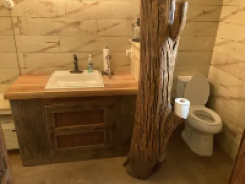 Iron Horse Lakes - remote getaway near Wichita, Newton and Hutchinson, KS