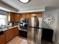 #2 Chestnut new lovely 2BR Apt 0.5 mile to Cooperstown All Star Village 웨스트 엔드 호텔