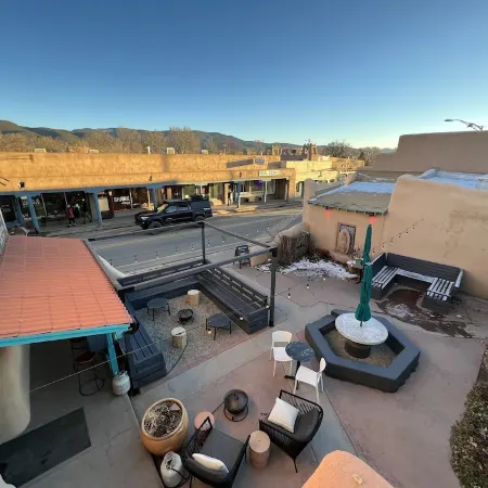 Rooftop Apartment, Downtown Taos,  3 bedroom/2bath.  Can't beat this location.
