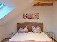 Vacation apartment Störmthaler See Hotels in GroBposna