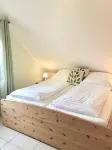 Lovely furnished holiday apartment in central, peaceful location near beach