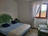 Sea view apartment with FREE PARKING in the courtyard 30 meters from the sea on OFFER