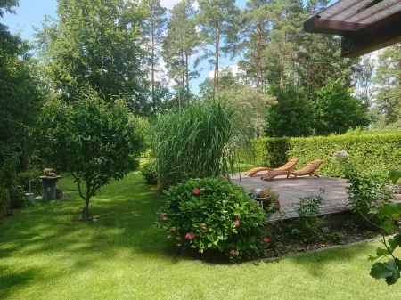 Ferienhaus für Naturliebhaber/ Neu!!separater Schwimmsteg mit Badestelle Отели в г. Уккермарк