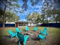 Relaxing FUN Home- short walk to Rainbow River - Wifi