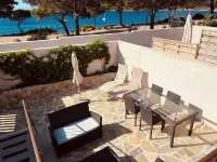 Superior apartment 2 bedrooms sea view in front of the beach