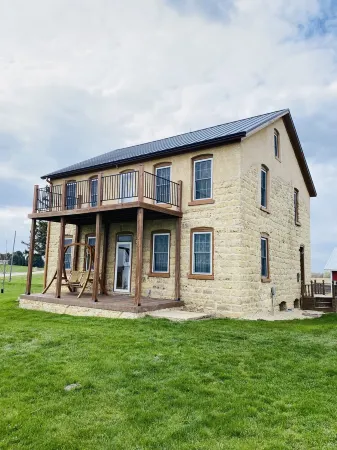 Fritz’s Farmhouse.. Country getaway. Отели в г. Clayton County