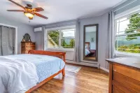 UNBELIEVABLE MOUNTAIN VIEWS! Convenient to Manchester,skiing,outlets
