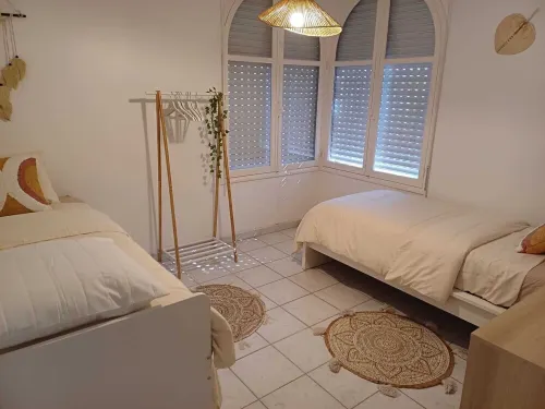 Villa Idéalement Située à Moins de 300 m de la Plage