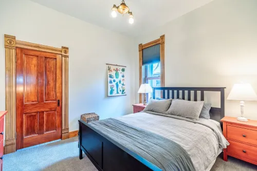 Salida Bungalow Hotels in Salida