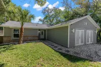 Adventure Coast Modern; 3/3 Pool w/ Firepit, Fenced, Heated Pool - 3-Star