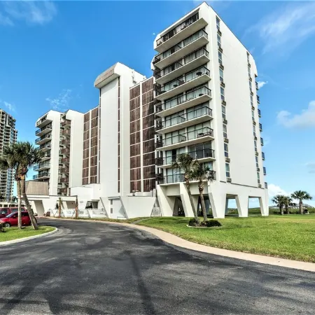 Incomparable Beach, Bay & Channel Views