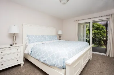 Newly Remodeled 3 Bed 2 Bath Las Palmas Perfect Family Getaway