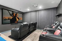 14guests, gameroom, theatre, sauna in the center of twin cities