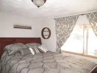 Always Home In Texas Cabin with  WiFi, and plenty of yard. - 2-Star