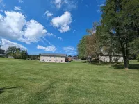4 Bedroom Spacious Home - Close to VT
