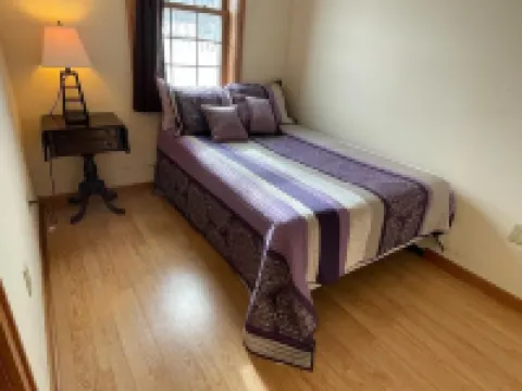 Spacious 4-bedroom at La Casa della Nonnina Hotels in Negaunee