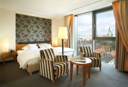 Best Western Plus Arosa Hotel Отели рядом с достопримечательностью «Падерборнский собор»