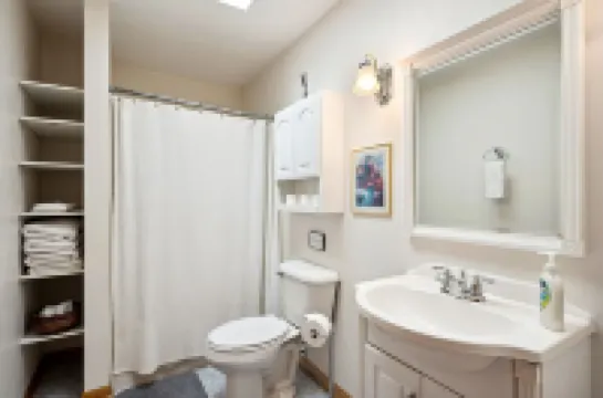 Cozy Cottage in the Woods