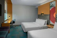 Aloft Green Bay