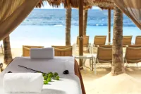 Renaissance Wind Creek Curacao Resort - スパ