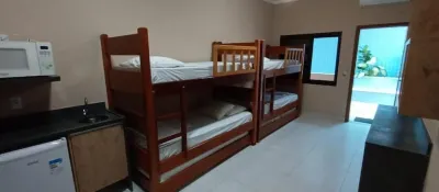 COLÔNIA DE FÉRIAS RECANTO DA SAÚDE Hotels in Peruibe