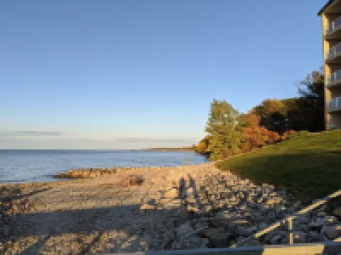 Winter/Early Spring Rate Reduction Speciallake Erie-Sistible Condo