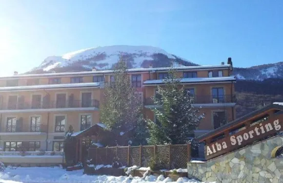阿爾巴運動酒店