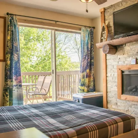 UNIQUE FISHING THEME Studio, complete renovation, FREE WI-FI