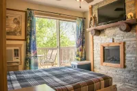 UNIQUE FISHING THEME Studio, complete renovation, FREE WI-FI 布蘭森住宿飯店