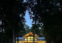 Hemingway Pointe – Luxury Lakefront Getaway in Deerfield Resort, Norris Lake