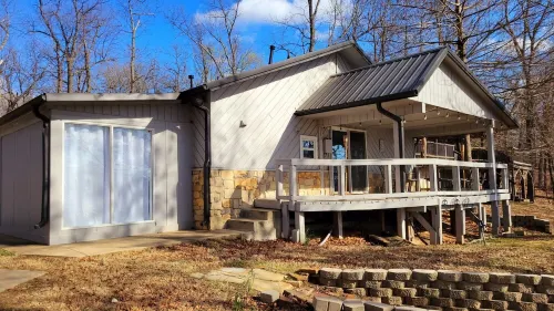 Waterfront with Sandy Beach on Lake Eufaula