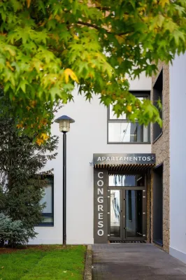 Apartamentos Congreso Parking Gratuito Hotels in Viana