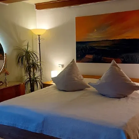 Apartment in the Comfort of an Old Thatched Farmhouse from 1746