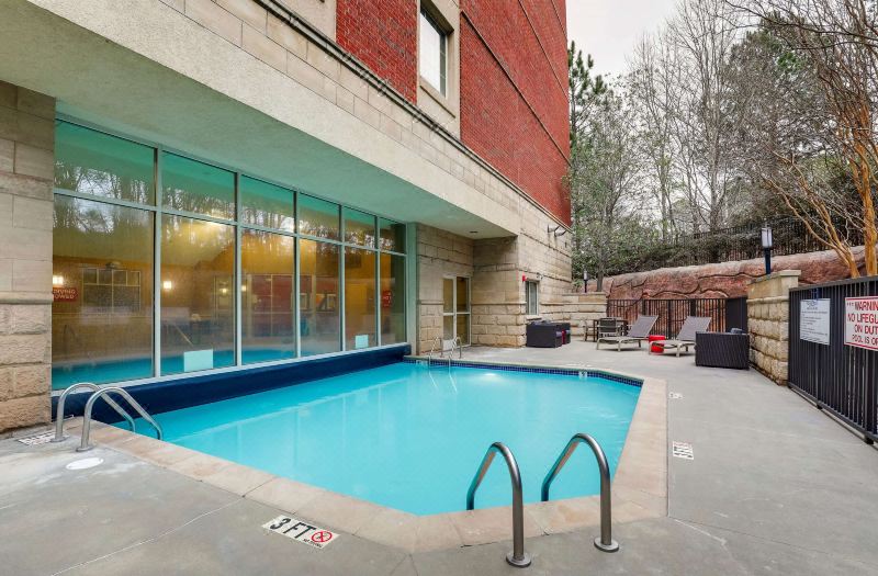 Drury Inn & Suites Charlotte Northlake photo 2