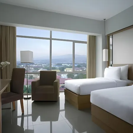 Hotel Santika Palu