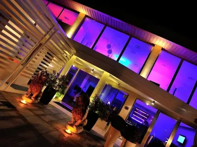 JC Hotel Hotel in zona Trilogi S.R.L.